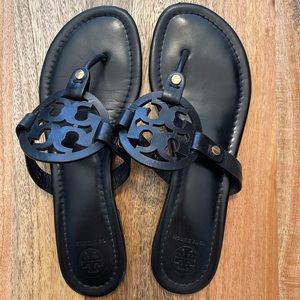 TORY BURCH MILLER SANDAL - BLACK, 8.5